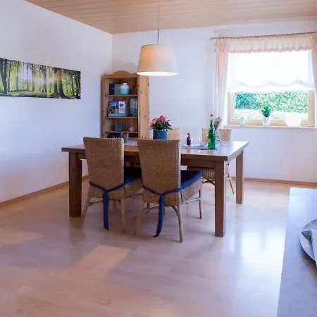 Ferienwohnung Am Gaesschen Scheiden Exterior foto